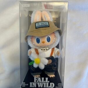 NWT Labubu Fall In Wild Pendant